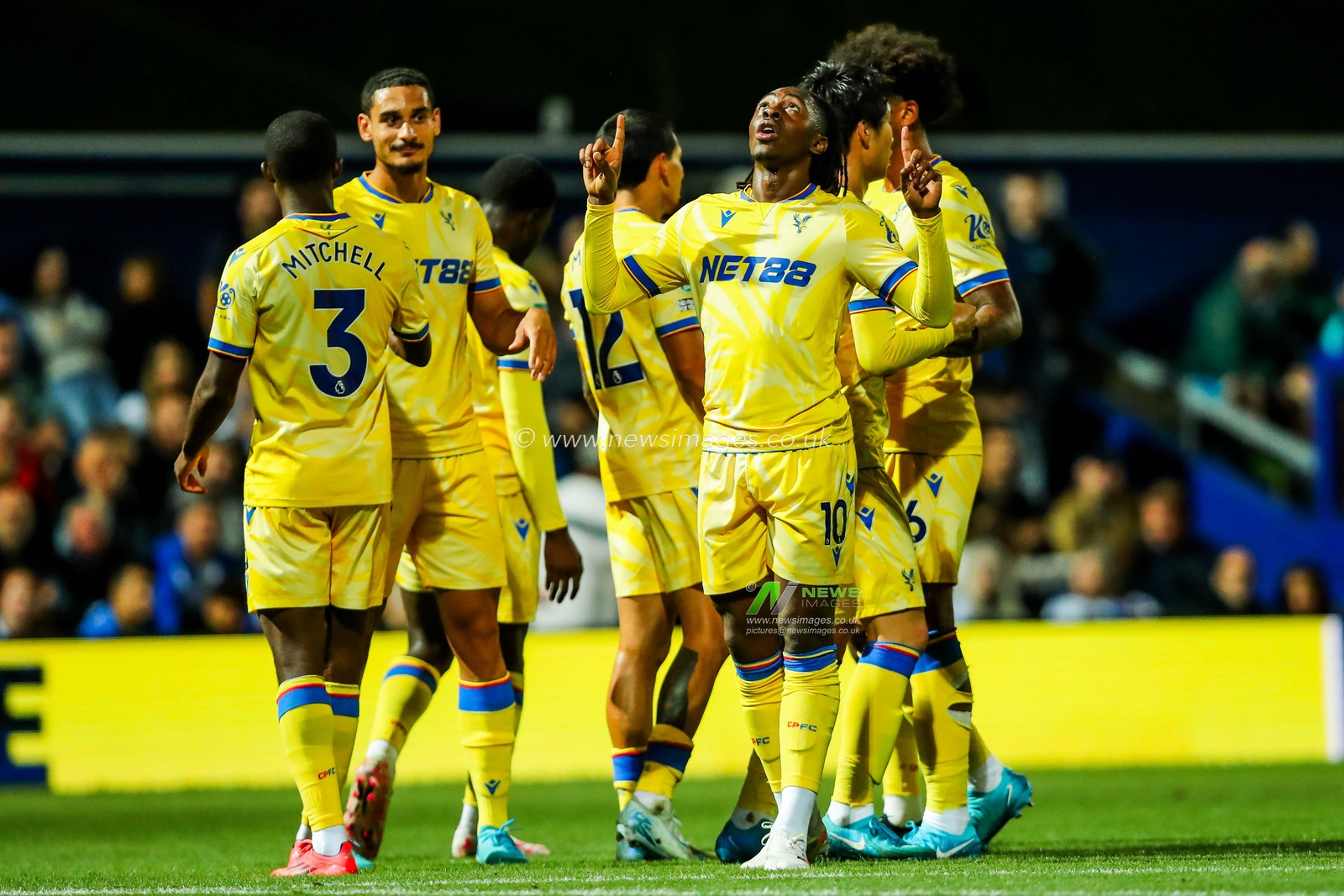 Eberechi Eze of Crystal Palace celebrates after scoring the team's second goal to make the score 1-2 during the Carabao Cup match Queens Park Rangers vs Crystal Palace at Kiyan Prince Foundation Stadium, London, United Kingdom, 17th September 2024

(Photo by Izzy Poles/News Images)