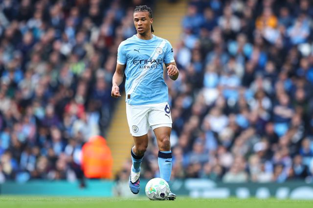 Nathan Ake of Manchester City with ball at his feet during the Premier League match Manchester City vs Brentford at The City in the Community Etihad Stadium, Manchester, United Kingdom on 09 May 2026

(Photo by Jorge Horsted/News Images)