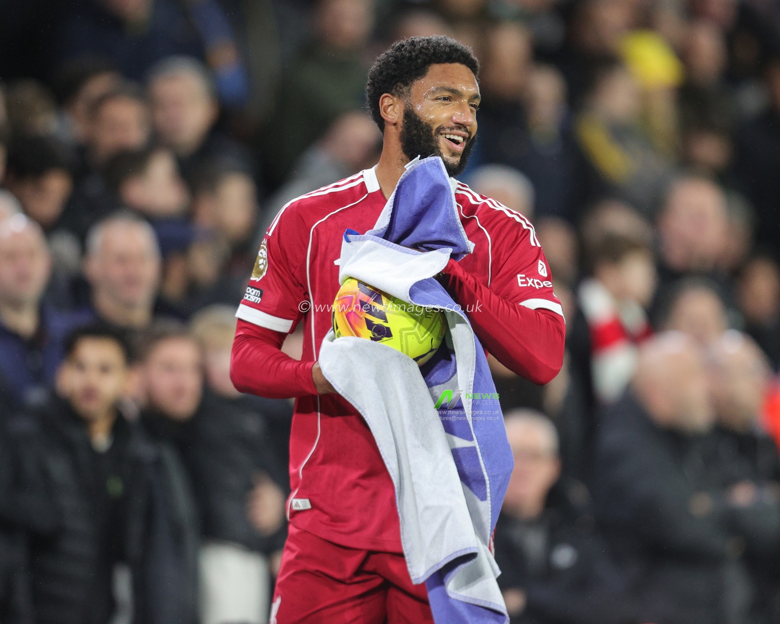 Joe Gomez of Liverpool during the Premier League match Leeds United vs Liverpool at Elland Road, Leeds, United Kingdom, 6th December 2025

(Photo by Richard Bierton/News Images)

*** GER AUT SUI OUT ***