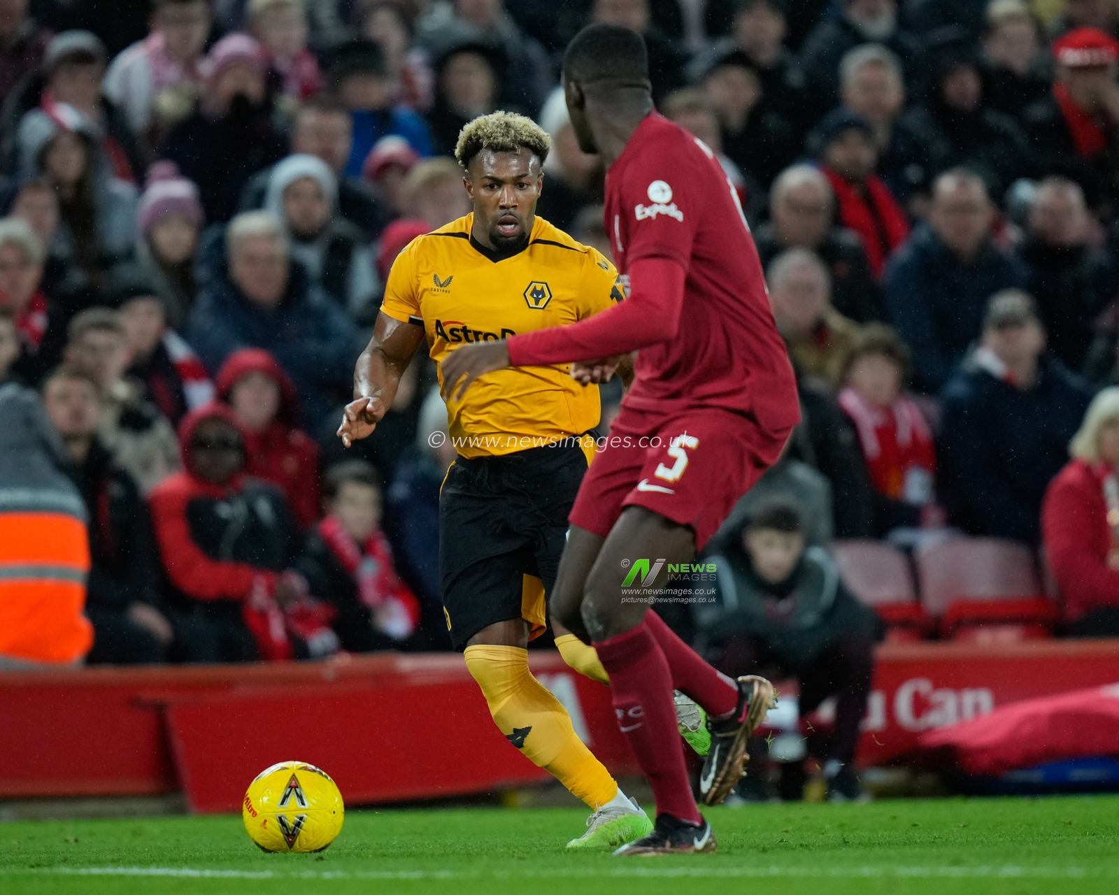 Adama TraorÃ© #37 of Wolverhampton Wanderers runs at Ibrahima KonatÃ© #5 of Liverpool during the Emirates FA Cup Third Round match Liverpool vs Wolverhampton Wanderers at Anfield, Liverpool, United Kingdom, 7th January 2023

(Photo by Steve Flynn/News Images)