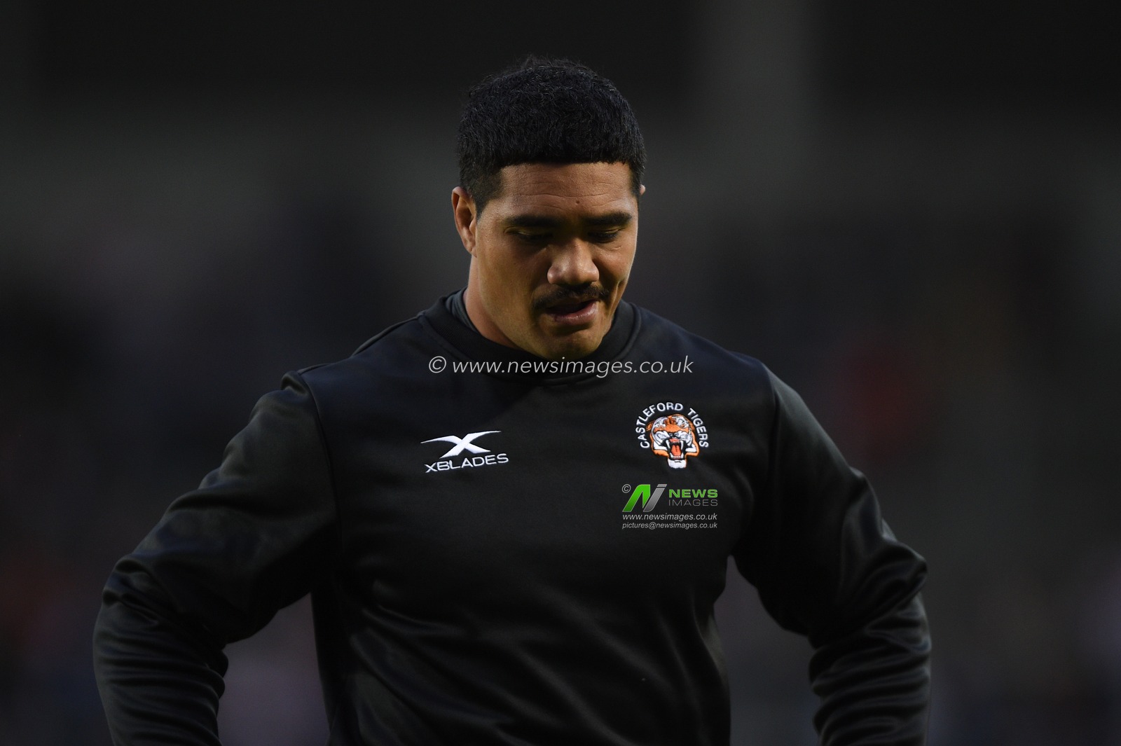 30th August 2019 , Totally Wicked Stadium, St Helens, England;  Betfred Super League Rugby, Round 27, St Helens vs Castleford Tigers ; Peter Mataâ€™utia (1) of Castleford Tigers during the warm up

Credit: Richard Long/News Images