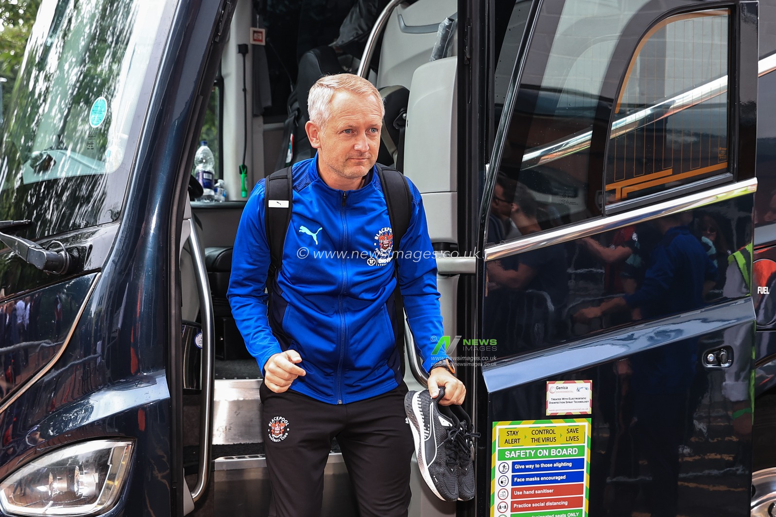 Neil Critchley Head Coach of Blackpool arrives at the Vitality Stadium