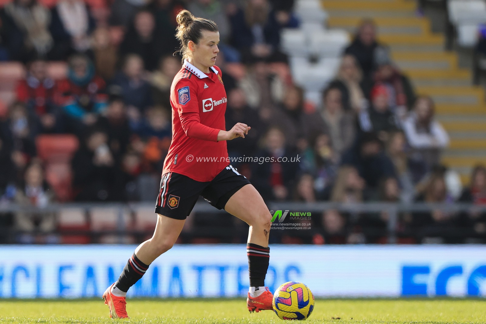 Hayley Ladd #12 of Manchester United in action during the The FA Women's Super League match Manchester United Women vs Everton Women at Leigh Sports Village, Leigh, United Kingdom, 5th February 2023

(Photo by Conor Molloy/News Images)