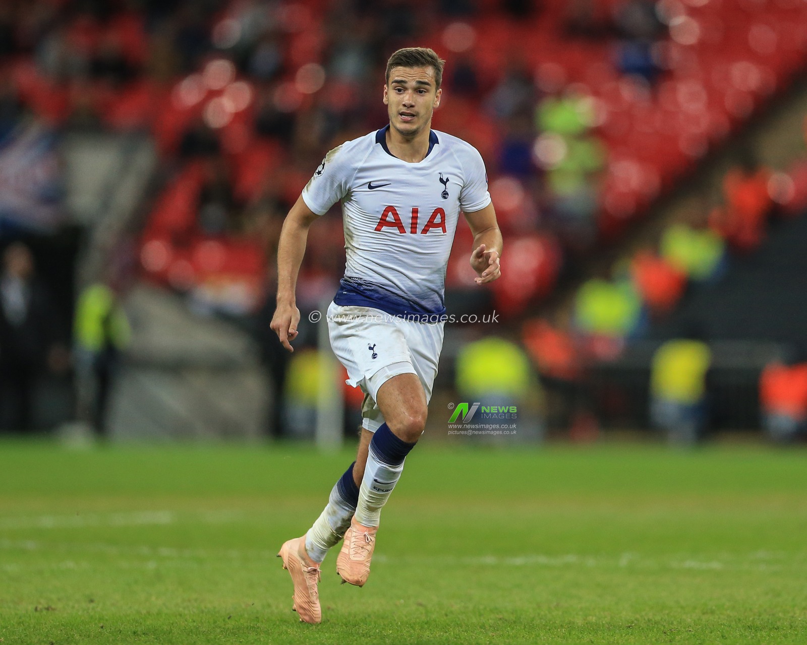 3rd October 2018, Wembley Stadium, London, England; UEFA Champions League, Tottenham v Barcelona ; Harry Winks (08) of Tottenham 

Credit: Mark Cosgrove/News Images