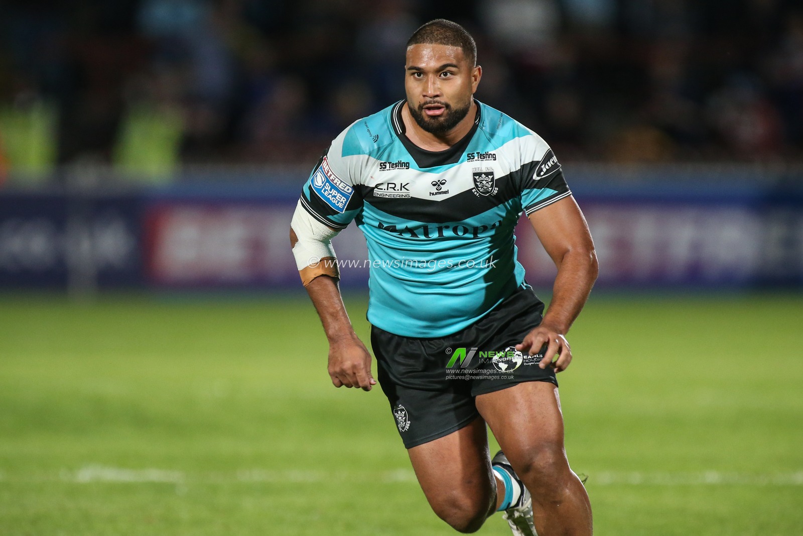 Chris Satae (10) of Hull FC during the game