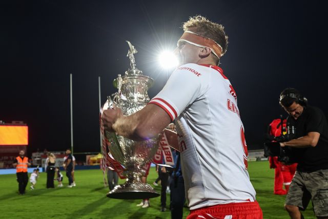 Betfred Super League Round 14 Hull KR v Catalans Dragons