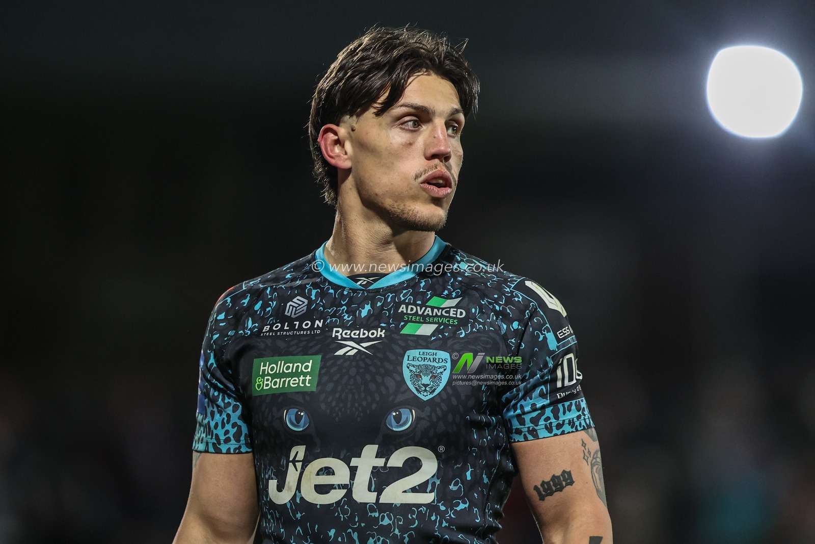 Owen Trout of Leigh Leopards during the Betfred Challenge Cup Quarter Final match Wakefield Trinity vs Leigh Leopards at DIY Kitchens Stadium, Wakefield, United Kingdom, 4th April 2025

(Photo by Alfie Cosgrove/News Images)