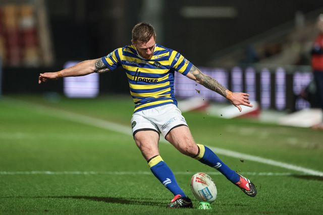 Marc Sneyd of Warrington Wolves converts for a goal during the Betfred Super League Round 4 match York Knights vs Warrington Wolves at LNER Community Stadium, York, United Kingdom on 06 March 2026

(Photo by Mark Cosgrove/News Images)