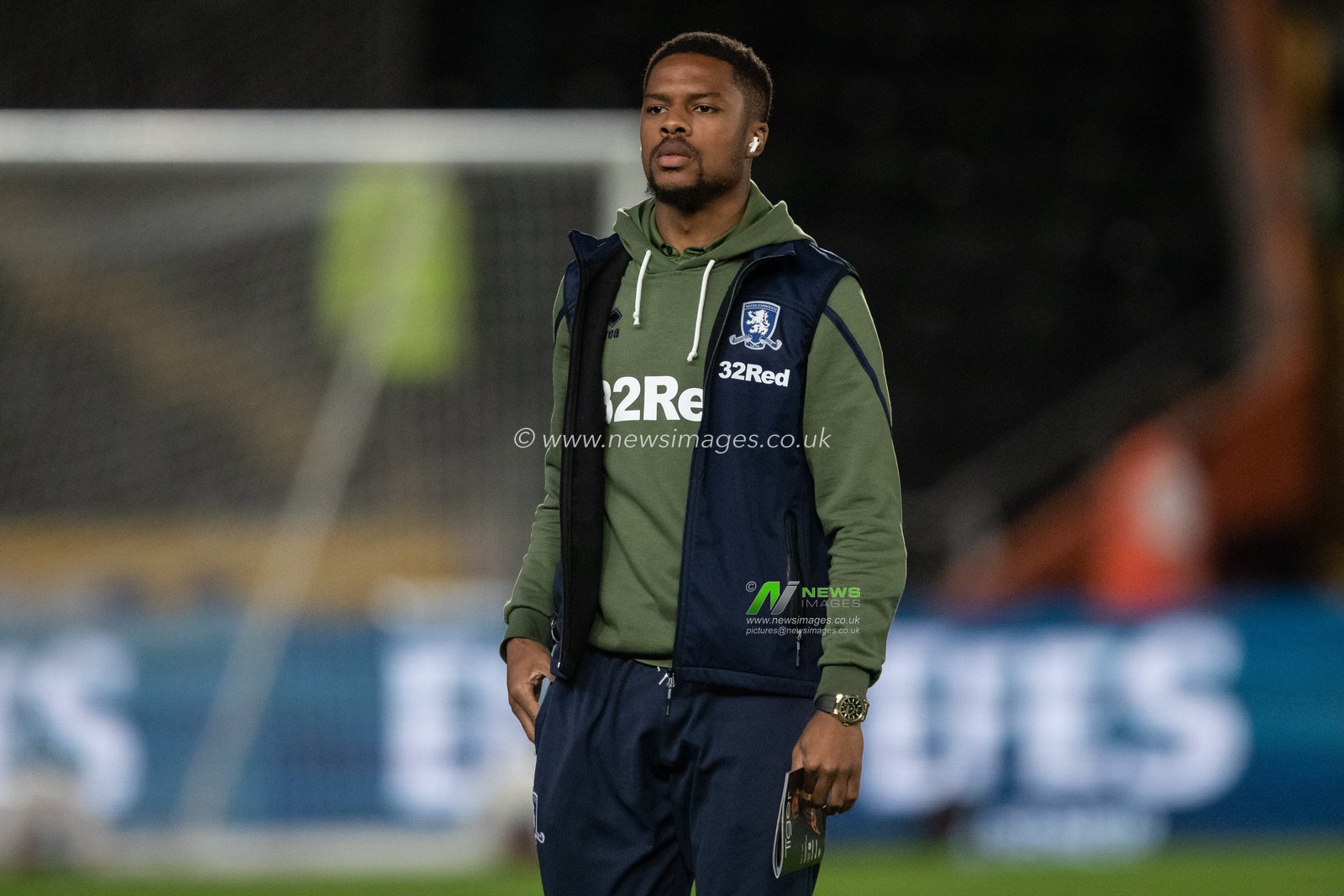 Chuba Akpom #29 of Middlesbrough arrives at The MKM Stadium ahead of the Sky Bet Championship match Hull City vs Middlesbrough at MKM Stadium, Hull, United Kingdom, 1st November 2022

(Photo by James Heaton/News Images)