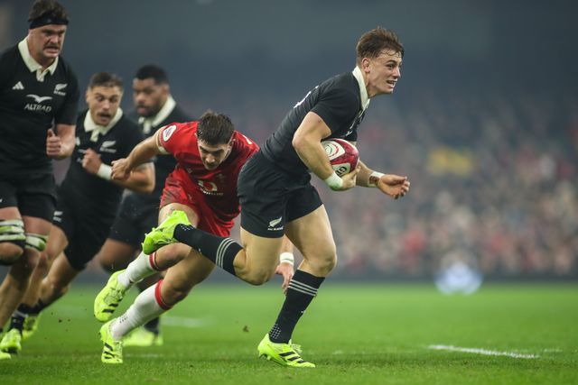 Ruben Love of New Zealand during the Quilter Nations Series 2025 match Wales vs New Zealand at Principality Stadium, Cardiff, United Kingdom, 22nd November 2025

(Photo by Andrew Lewis/News Images)

*** GER AUT SUI OUT ***