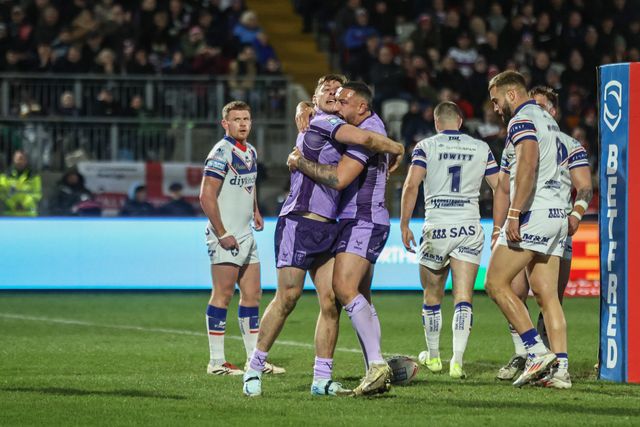 Betfred Super League Round 2 Wakefield Trinity v Hull KR