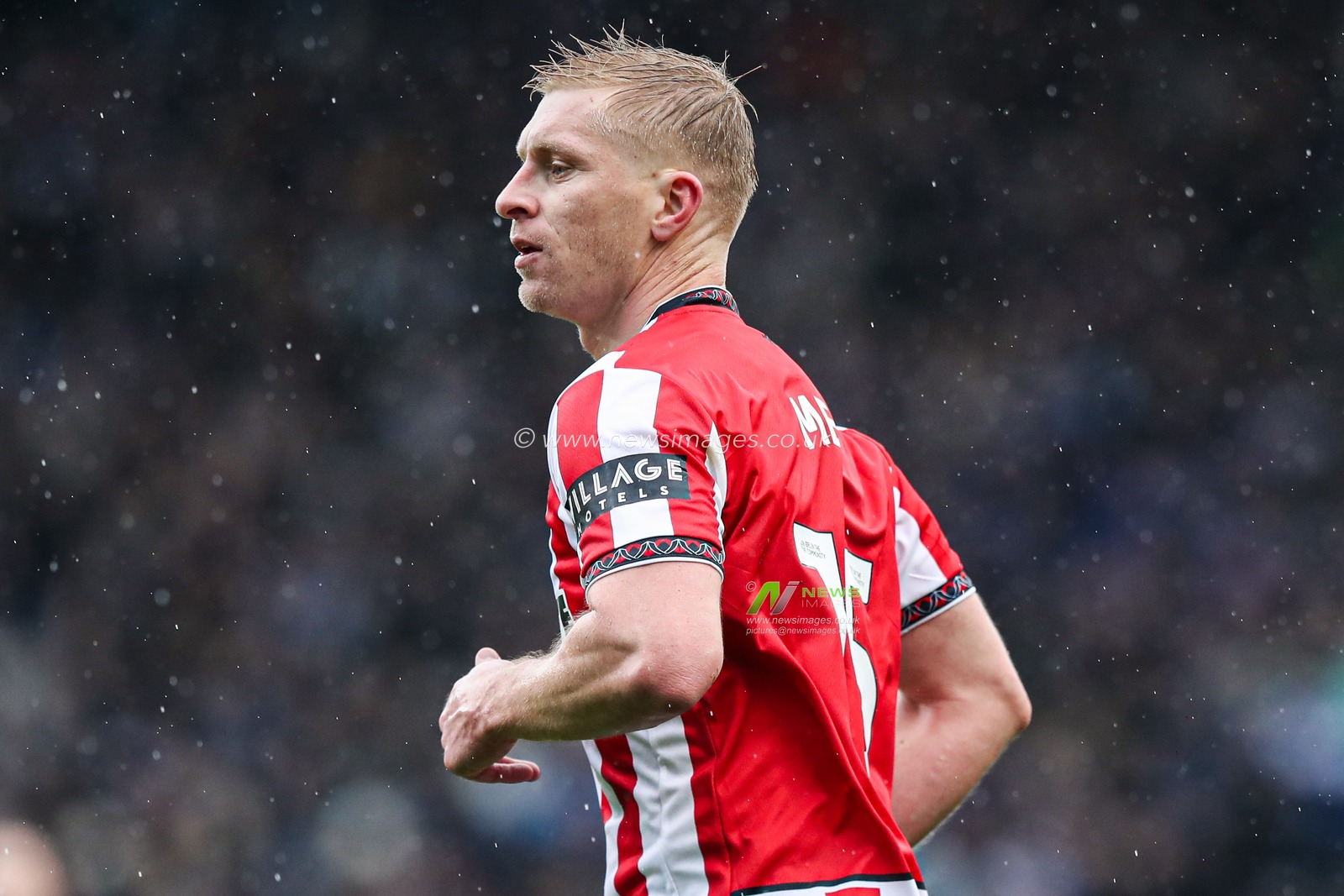 Ben Mee of Sheffield United during the Sky Bet Championship match Sheffield Wednesday vs Sheffield United at Hillsborough, Sheffield, United Kingdom, 23rd November 2025

(Photo by Jorge Horsted/News Images)

*** GER AUT SUI OUT ***