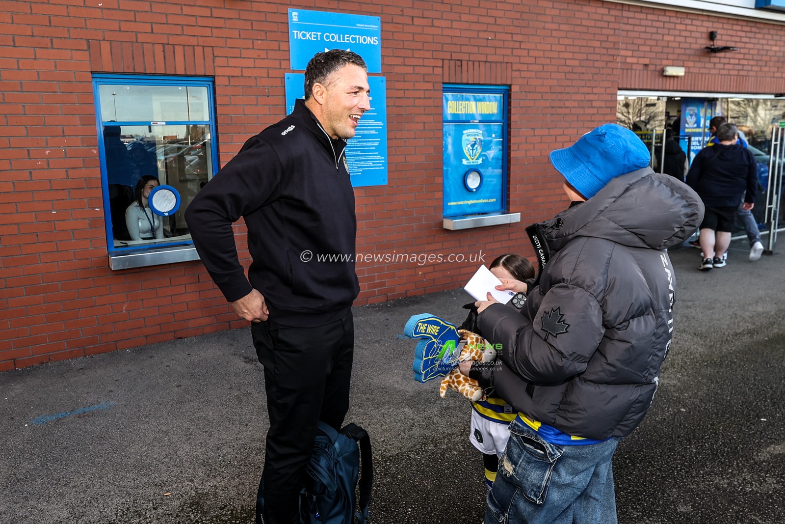 Sam Burgess manager of Warrington arrives during the Betfred Super League Round 3 match Warrington Wolves vs Wakefield Trinity at The Halliwell Jones Stadium, Warrington, United Kingdom on 28 February 2026

(Photo by Alfie Cosgrove/News Images)