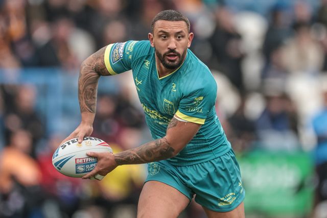 Elliot Minchella of Hull KR breaks with the ball during the Betfred Super League Round 4 match Huddersfield Giants vs Hull KR at Accu Stadium, Huddersfield, United Kingdom on 08 March 2026

(Photo by Mark Cosgrove/News Images)