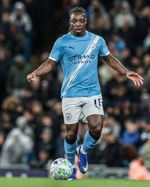 Jeremy Doku of Manchester City breaks with the ball during the Premier League match Manchester City vs Crystal Palace at Etihad Stadium, Manchester, United Kingdom on 13 May 2026

(Photo by Mark Cosgrove/News Images)