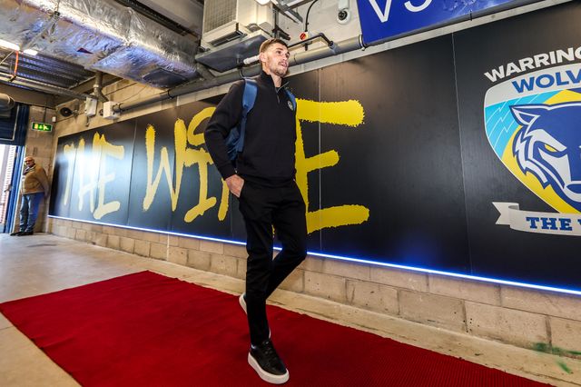 Sam Stone of Warrington Wolves arrives during the Betfred Super League Round 3 match Warrington Wolves vs Wakefield Trinity at The Halliwell Jones Stadium, Warrington, United Kingdom on 28 February 2026

(Photo by Alfie Cosgrove/News Images)