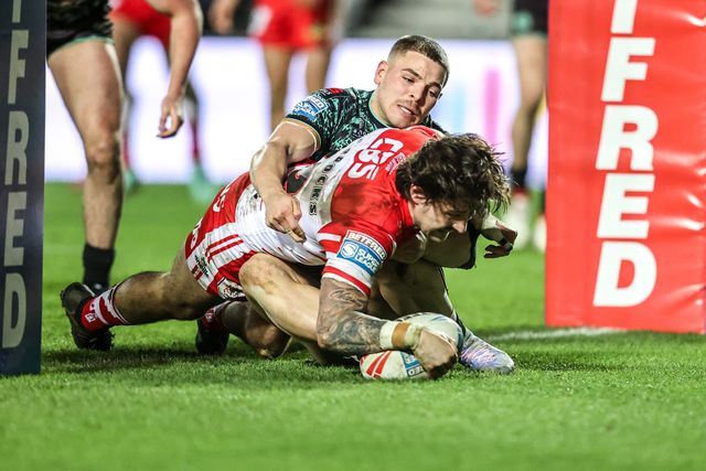 Joe Shorrocks of St Helens goes over for a try during the Betfred Super League match St Helens vs Leigh Leopards at The BrewDog Stadium, St Helens, United Kingdom on 20 February 2026

(Photo by Alfie Cosgrove/News Images)