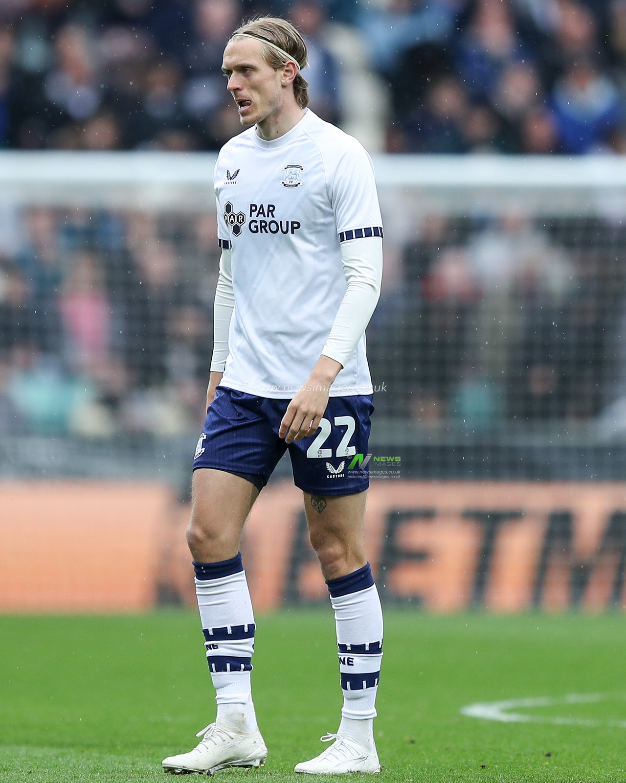 StefÃ¡n Teitur ÃžÃ³rÃ°arson of Preston North End during the Sky Bet Championship match Preston North End vs Queens Park Rangers at Deepdale, Preston, United Kingdom, 18th April 2025

(Photo by Jorge Horsted/News Images)