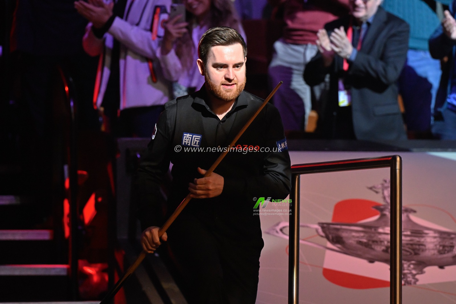 Jak Jones walks out ahead of the Cazoo World Championships 2024 Final at Crucible Theatre, Sheffield, United Kingdom, 5th May 2024

(Photo by Cody Froggatt/News Images)