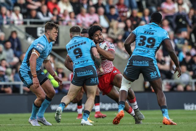 Betfred Super League Round 12 Leigh Leopards v Hull FC