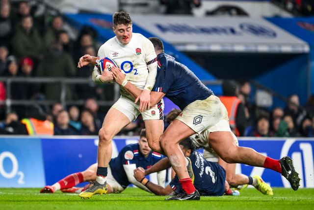 Tommy Freeman of England is tackled by Emmanuel Meafou of France during the 2025 Guinness 6 Nations match England vs France at Allianz Stadium,, Twickenham, United Kingdom, 8th February 2025

(Photo by Craig Thomas/News Images)
