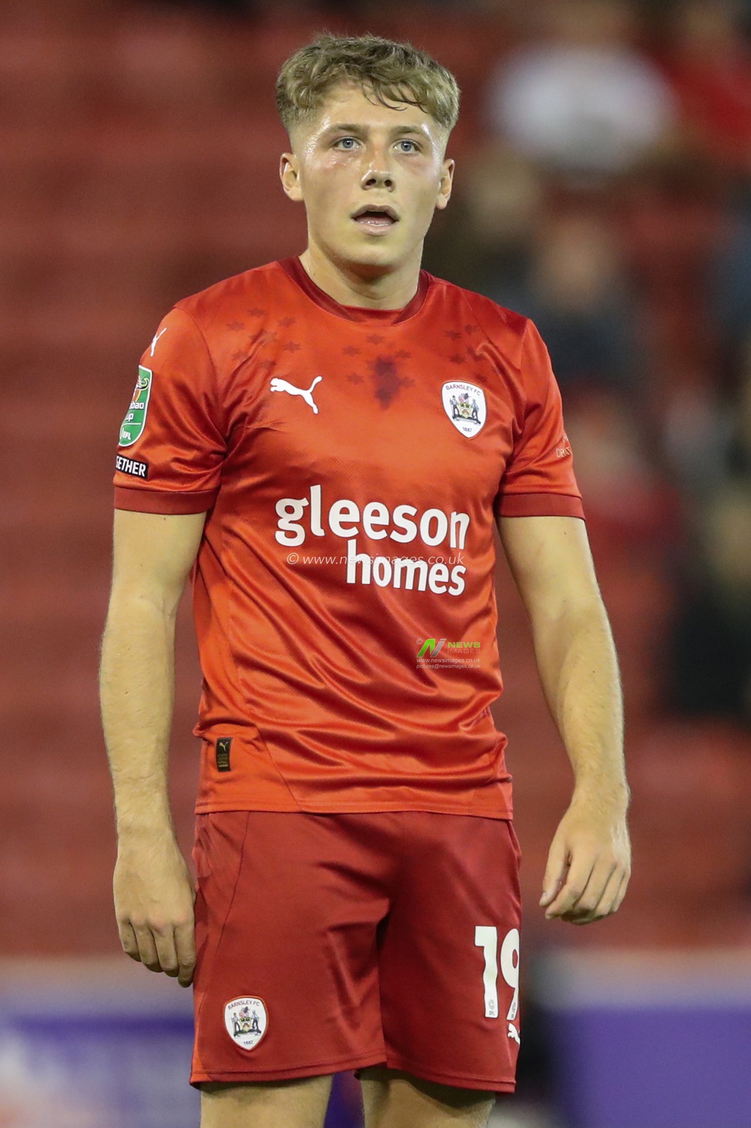 Aiden Marsh of Barnsley during the Carabao Cup match Barnsley vs Sheffield United at Oakwell, Barnsley, United Kingdom, 27th August 2024

(Photo by Alfie Cosgrove/News Images)