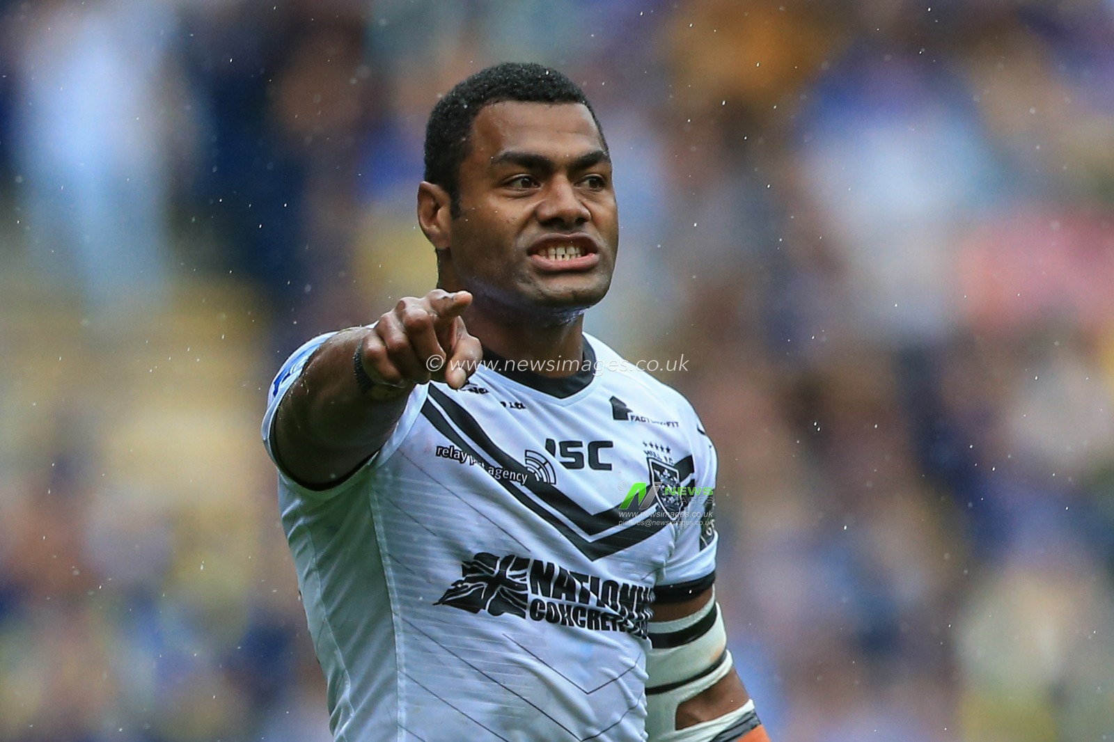 27th July 2019 , University of Bolton Stadium, Bolton, England; 2019 Coral Challenge Cup Semi-Final, Warrington Wolves vs Hull FC ; Ratu Naulago (33) of Hull FC during the game 


Credit: Mark Cosgrove/News Images