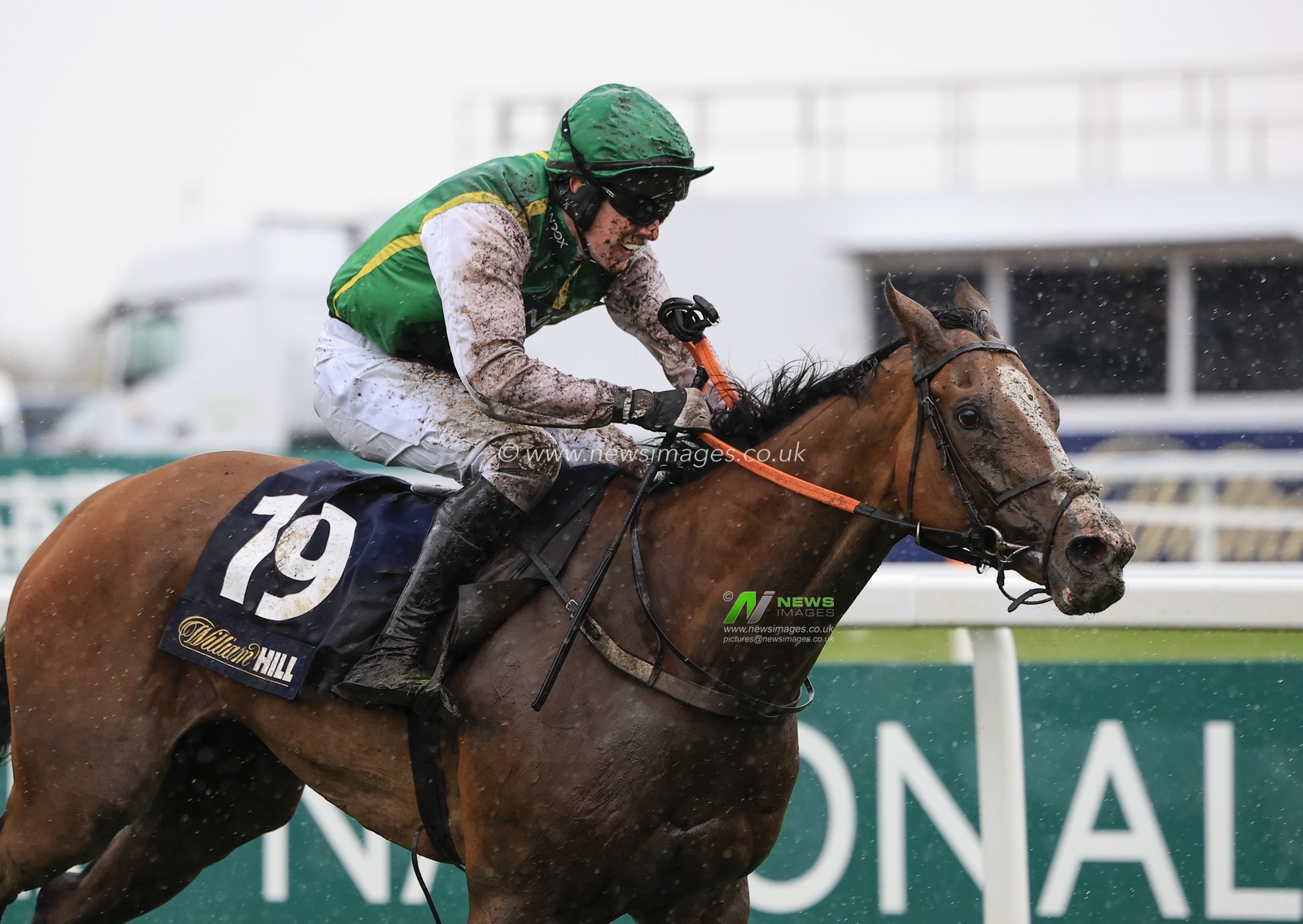 Fennor Cross ridden by Ben Harvey wins The William Hill Handicap Hurdle during the Randox Grand National festival 2023 Ladies Day at Aintree Racecourse, Liverpool, United Kingdom, 14th April 2023

(Photo by Conor Molloy/News Images)