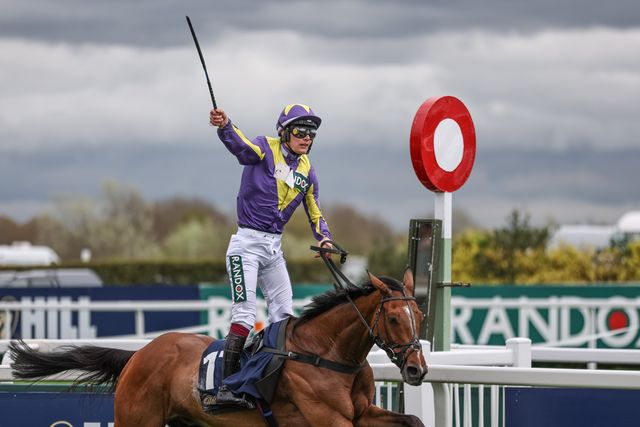 Gwennie May Boy ridden by Charlie Todd and trained by Dan Skelton wins the 13:20 William Hill Handicap Hurdle 
during the Randox Grand National Day 2024 at Aintree Racecourse, Liverpool, United Kingdom, 13th April 2024

(Photo by Mark Cosgrove/News Images)