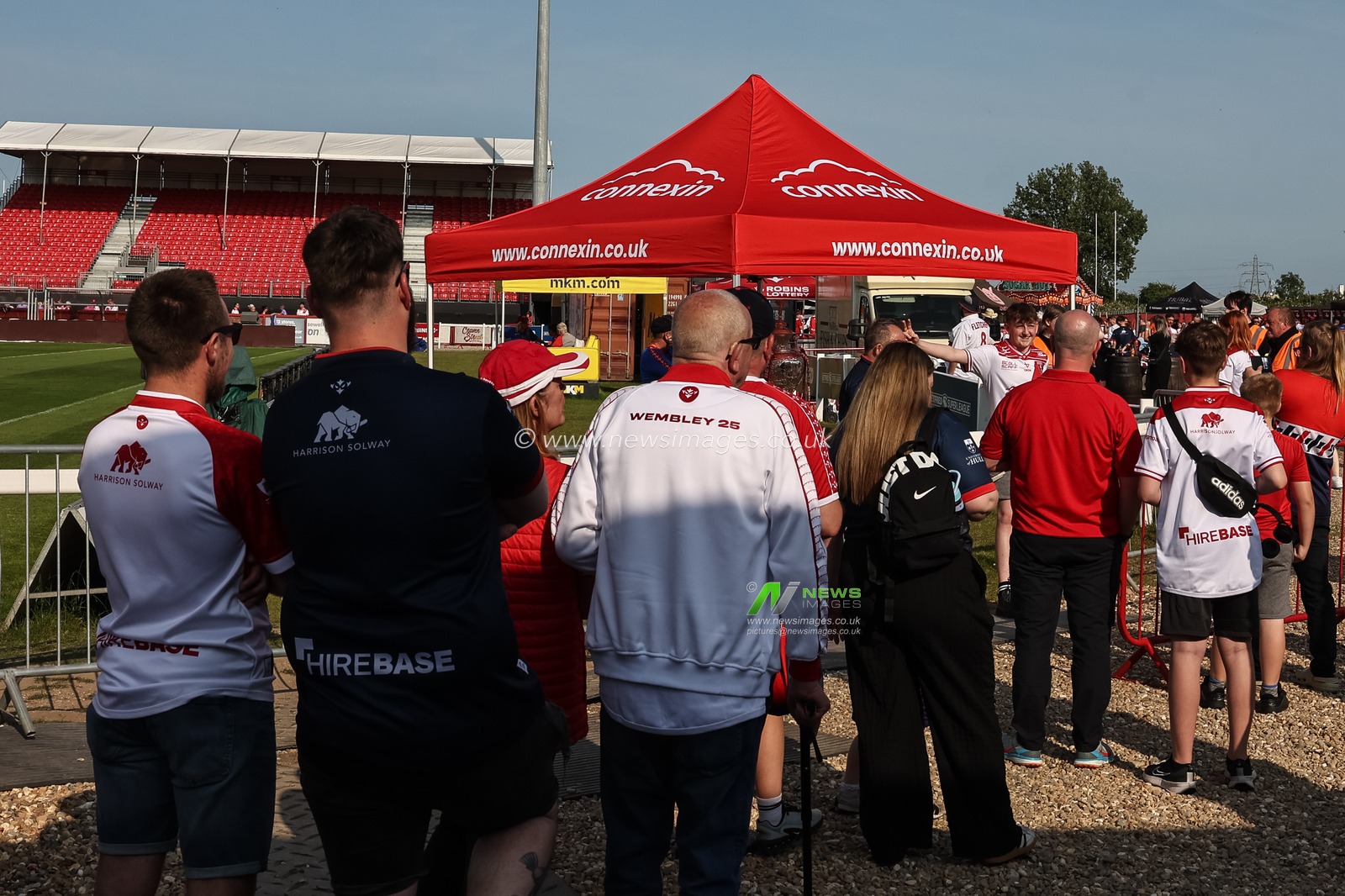 Hull KR fans line up for selfies with The Challenge Cup after Hull KR won the previous weekend during the Betfred Super League Round 14 Hull KR vs Catalans Dragons at Sewell Group Craven Park, Kingston upon Hull, United Kingdom, 13th June 2025

(Photo by Mark Cosgrove/News Images)