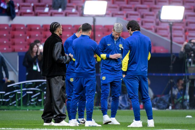 Raphinha with Pedri, Dani Olmo and Ferran Torres of FC Barcelona before the UEFA Champions League Quarter Finals match Atletico Madrid vs Barcelona at Riyadh Air Metropolitano, Madrid, Spain on 14 April 2026

(Photo by Samuel Carreno/News Images)