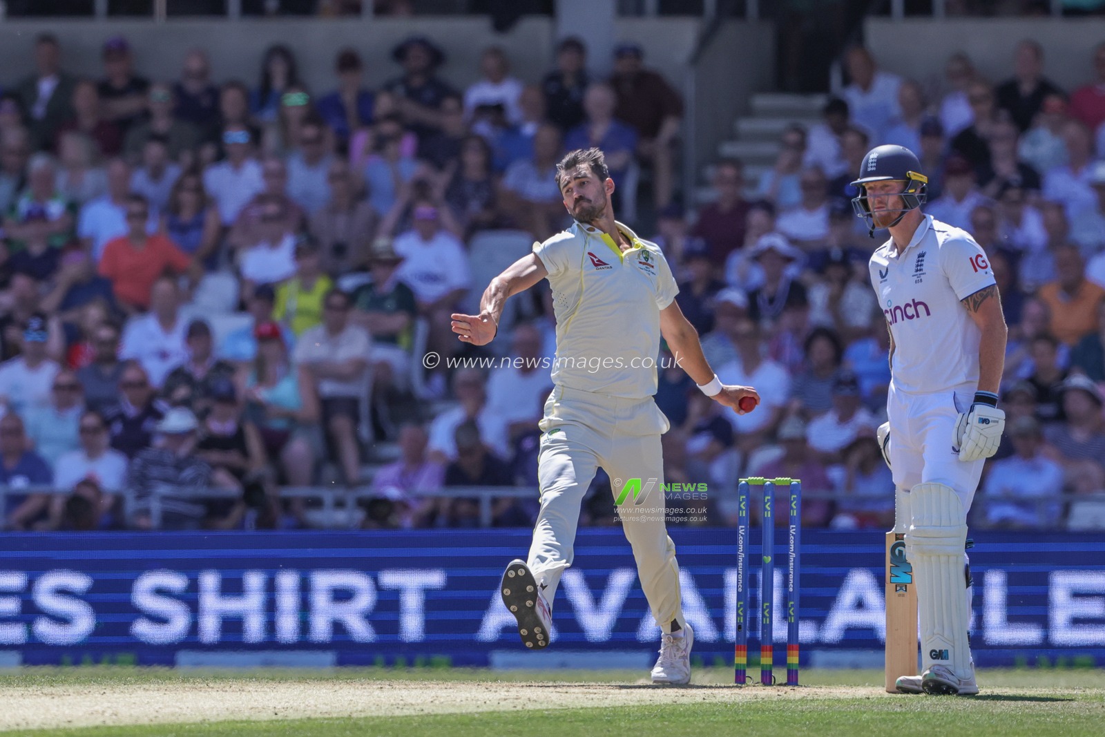 Mitchell Starc of Australia delivers the ball during the LV= Insurance Ashes Third Test Series Day 2 England v Australia at Headingley Stadium, Leeds, United Kingdom, 7th July 2023

(Photo by Mark Cosgrove/News Images)