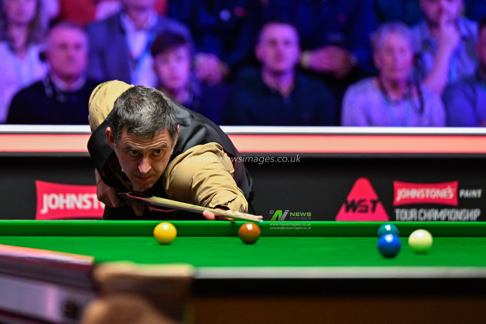 Ronnie O'Sullivan takes a shot, during the Johnstoneâ€™s Paint Tour Championship Final at Manchester Central, Manchester, United Kingdom, 7th April 2024

(Photo by Cody Froggatt/News Images)
