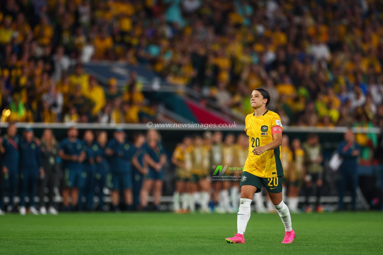 Sam Kerr #20 of Australia walks up to take her penalty during the FIFA Women's World Cup 2023 Quarter-Final match Australia Women vs France Women at Suncorp Stadium, Brisbane, Australia, 12th August 2023

(Photo by Patrick Hoelscher/News Images)