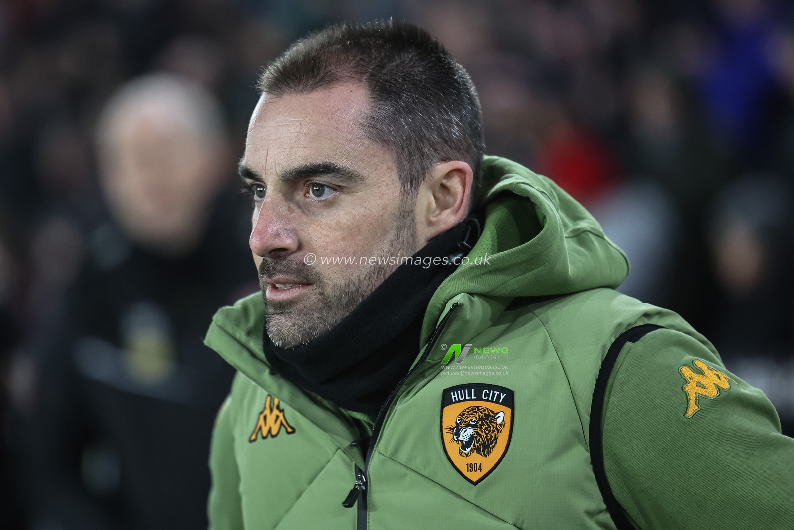 RubÃ©n SellÃ©s manager of Hull City during the Sky Bet Championship match Sheffield United vs Hull City at Bramall Lane, Sheffield, United Kingdom, 24th January 2025

(Photo by Mark Cosgrove/News Images)