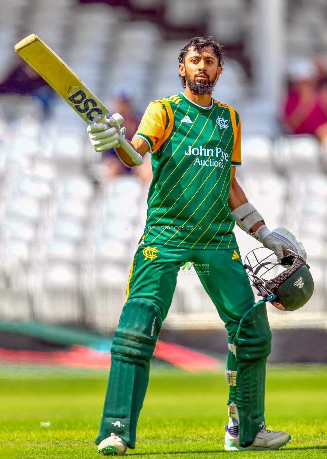 Haseeb HAMEED of Nottingham Outlaws celebrates scoring 100 runs during the Royal London One-day Cup Group B match Nottinghamshire vs Gloucestershire at Trent Bridge, Nottingham, United Kingdom, 9th August 2024

(Photo by Mark Dunn/News Images)