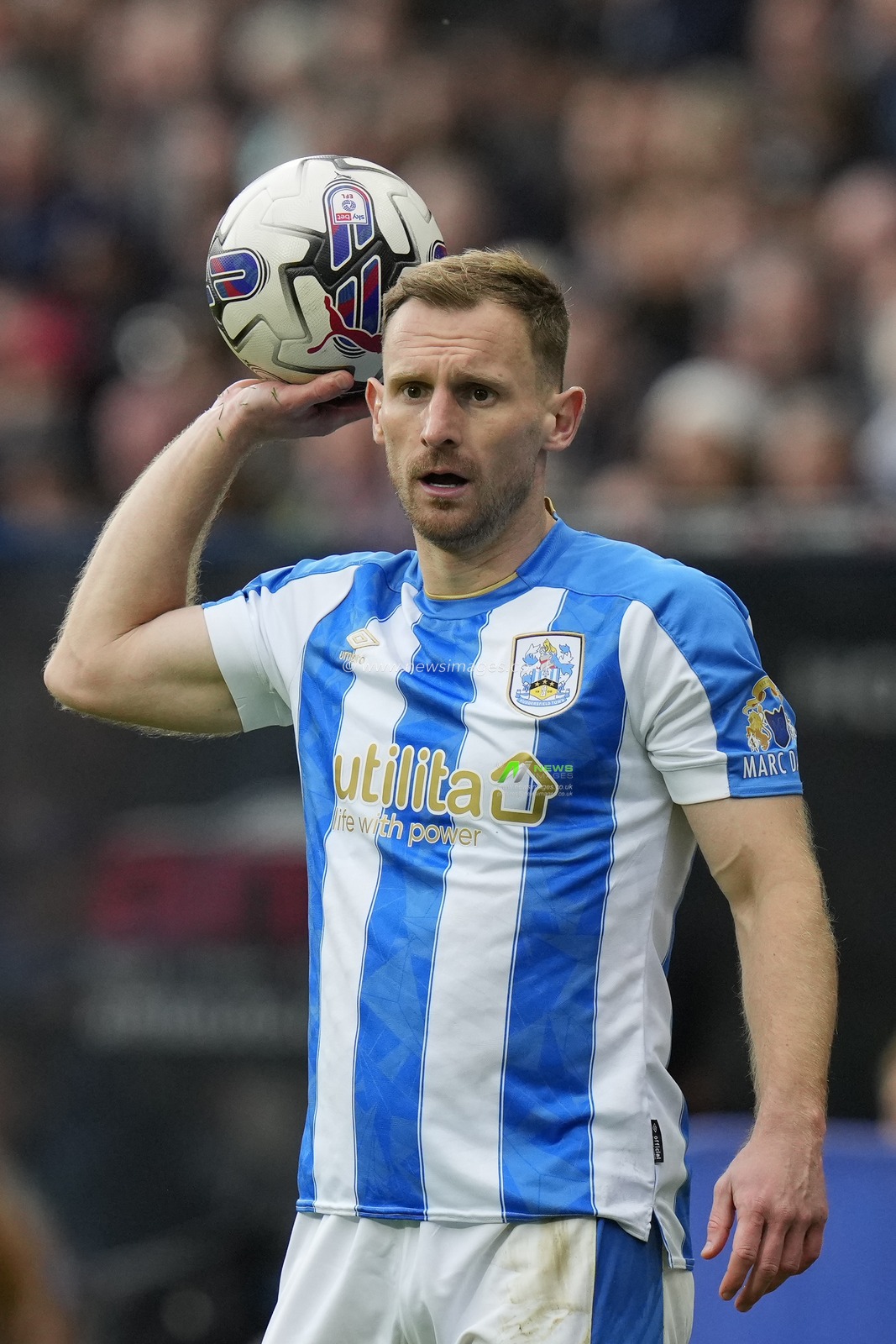 Tom Lees #32 of Huddersfield Town during the Sky Bet Championship match Huddersfield Town vs Queens Park Rangers at John Smith's Stadium, Huddersfield, United Kingdom, 21st October 2023

(Photo by Steve Flynn/News Images)