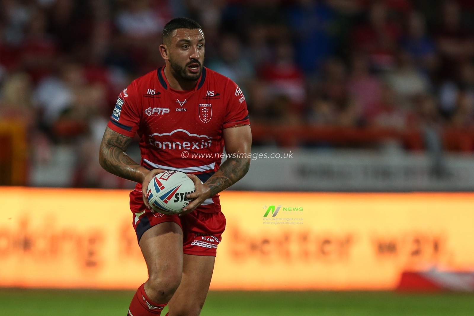 Elliot Minchella #17 of Hull KR in action during the game