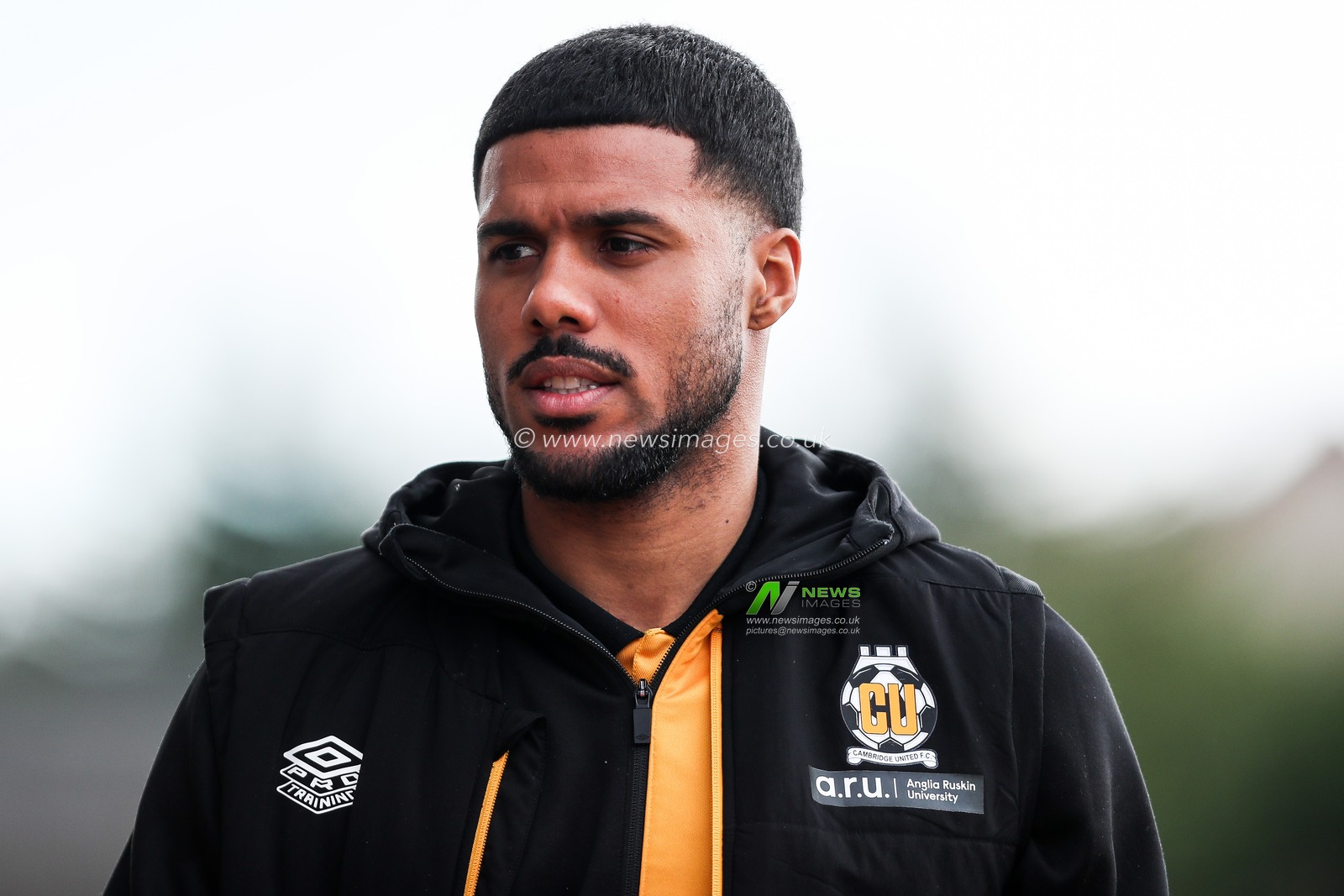 Elias Kachunga of Cambridge United arrives at the Cledara Abbey Stadium prior to the Sky Bet League 1 match Cambridge United vs Peterborough United at Cledara Abbey Stadium, Cambridge, United Kingdom, 15th March 2025

(Photo by Izzy Poles/News Images)