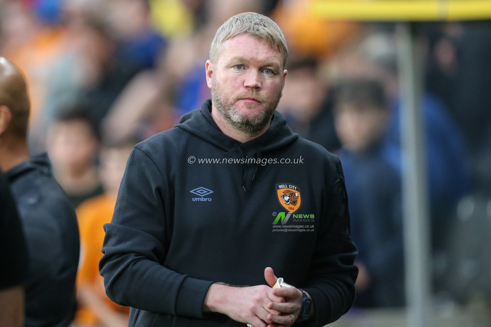 Grant McCann manager of Hull City prior to the match starting