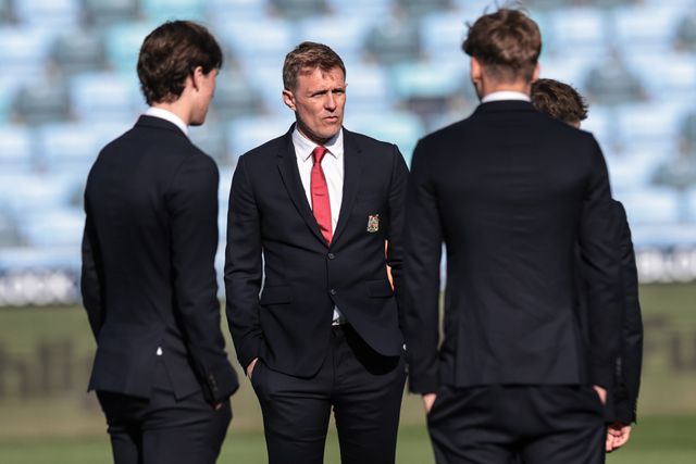 Darren Fletcher head coach of Manchester United U18's arrives with his players during the FA Youth Cup Final match Manchester City U18 vs Manchester United U18 at Joie Stadium, Manchester, United Kingdom on 14 May 2026

(Photo by Mark Cosgrove/News Images)