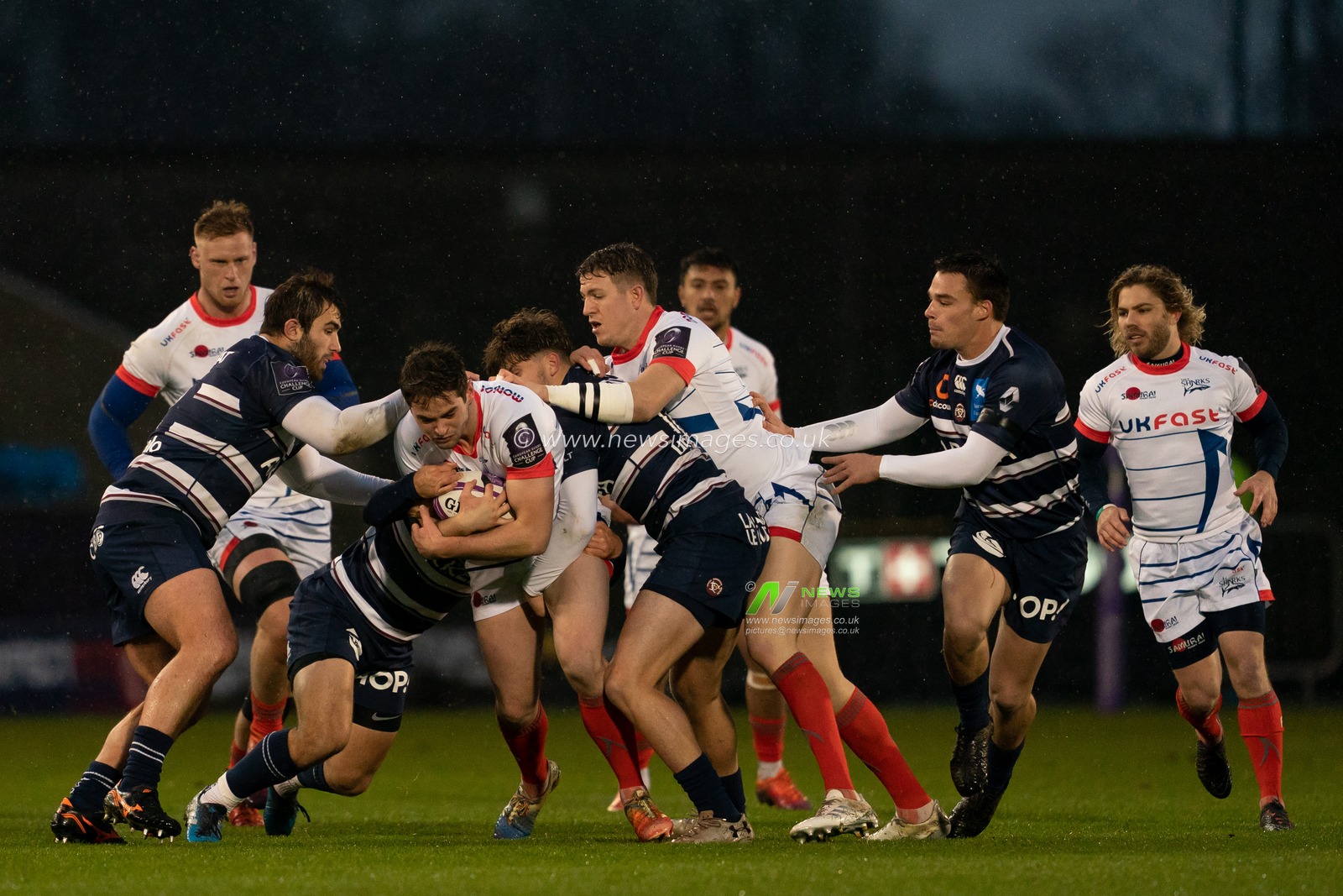Sale Shark's Luke James is blocked 

15th December 2018, AJ Bell Stadium , Sale, England; European Rugby Challenge Cup, Sale v Bordeaux-Belges ; 

Credit: Terry Donnelly / News Images