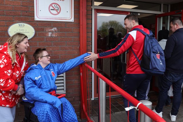 James Batchelor of Hull KR high fives a fan during the Betfred Super League round 7 match Hull KR vs Hull FC at Sewell Group Craven Park, Hull, United Kingdom on 03 April 2026

(Photo by Mark Cosgrove/News Images)