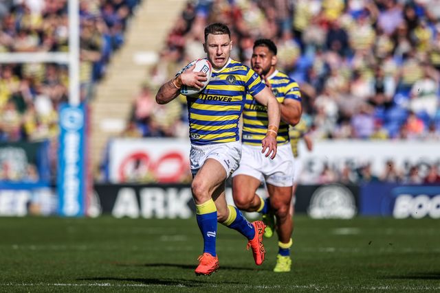 George Williams of Warrington Wolves breaks with the ball during the Betfred Super League round 5 match Warrington Wolves vs Castleford Tigers at The Halliwell Jones Stadium, Warrington, United Kingdom on 21 March 2026

(Photo by Alfie Cosgrove/News Images)