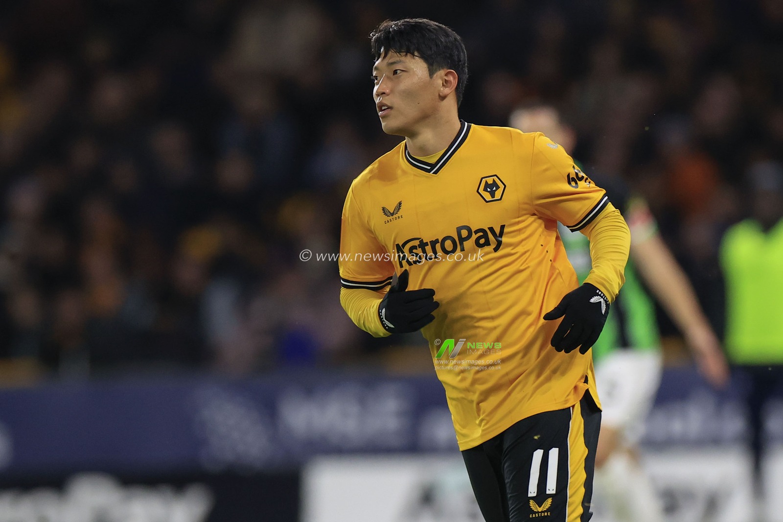 Hwang Hee-Chan of Wolverhampton Wanderers during the Emirates FA Cup 5th Round match Wolverhampton Wanderers vs Brighton and Hove Albion at Molineux, Wolverhampton, United Kingdom, 28th February 2024

(Photo by Conor Molloy/News Images)