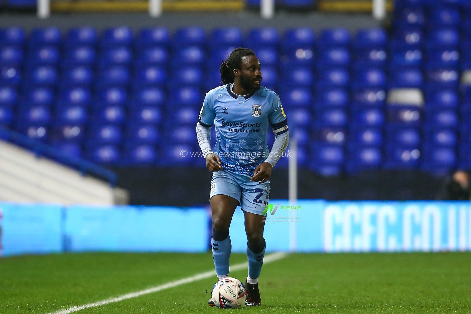 Fankaty Dabo #23 of Coventry City dribbles the ball