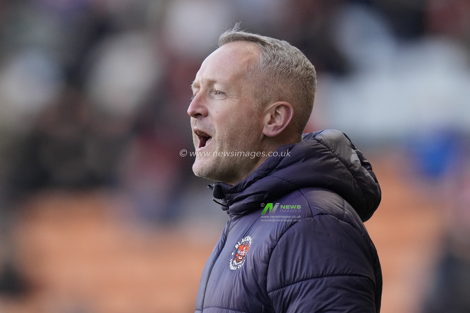 Neil Critchley, manager of Blackpool shouts instructions during the Sky Bet League 1 match Blackpool vs Oxford United at Bloomfield Road, Blackpool, United Kingdom, 10th February 2024

(Photo by Steve Flynn/News Images)