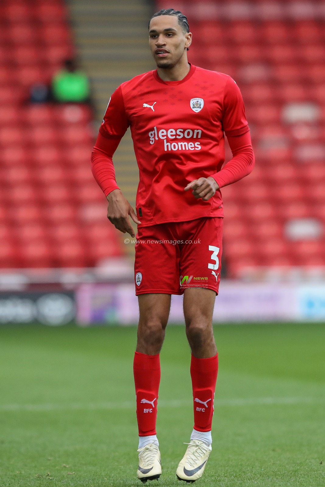 Jon Russell of Barnsley during the Bristol Street Motors Trophy match Barnsley vs Manchester United U21 at Oakwell, Barnsley, United Kingdom, 20th August 2024

(Photo by Alfie Cosgrove/News Images)