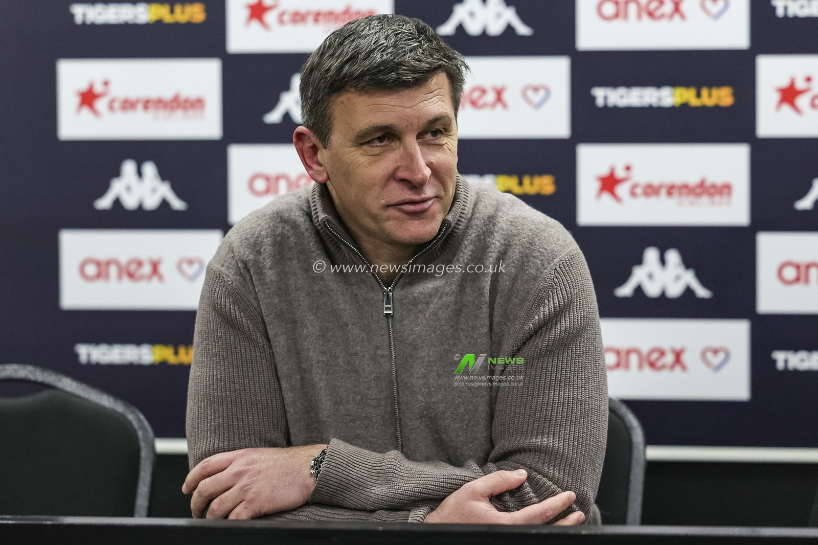 Sergej Jakirovic manager of Hull City speaks in the post match press conference during the Sky Bet Championship match Hull City vs Stoke City at MKM Stadium, Hull, United Kingdom, 1st January 2026

(Photo by Mark Cosgrove/News Images)

*** GER AUT SUI OUT ***