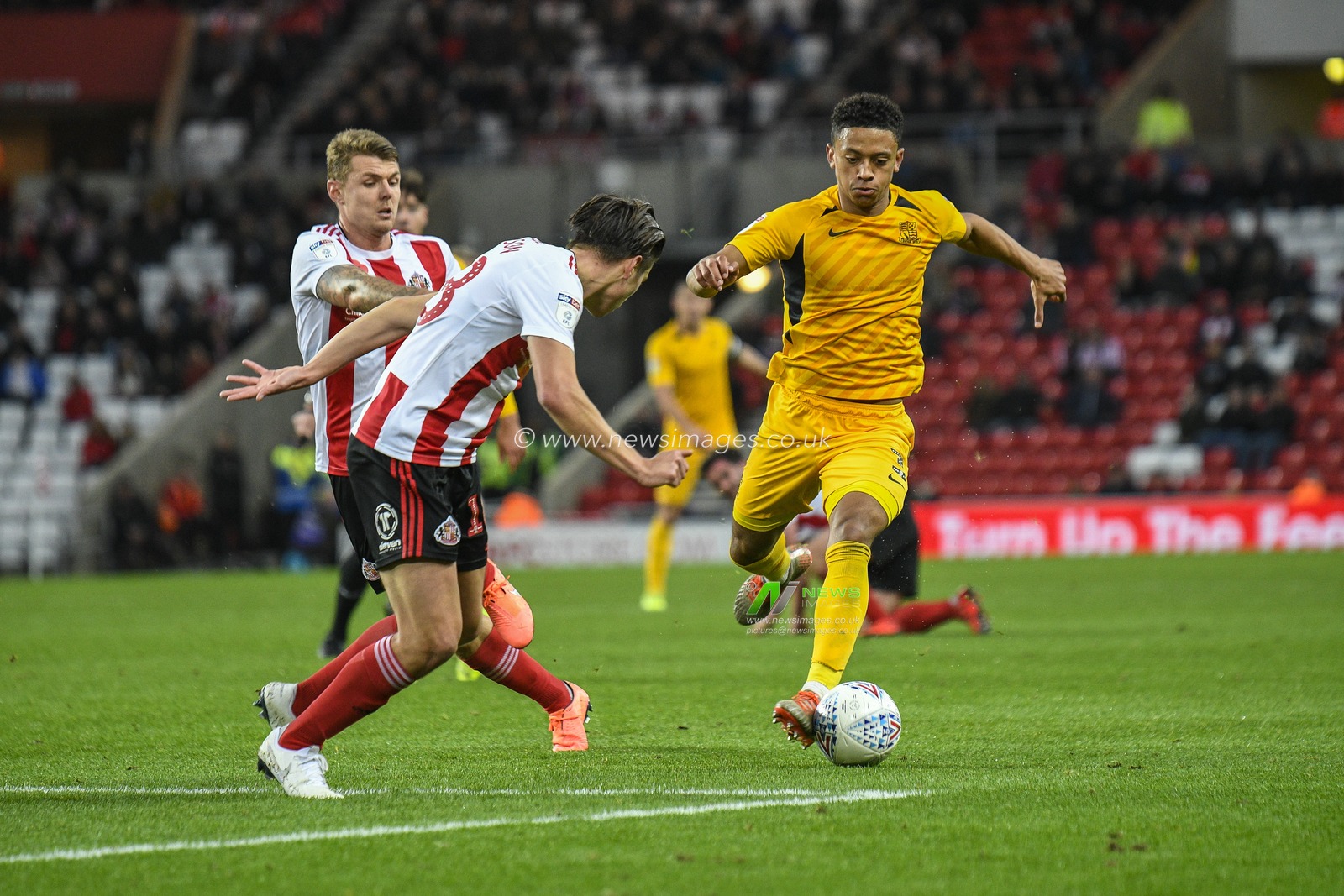 2nd November 2019, Stadium Of Light, Sunderland, England; Sky Bet League 1, Sunderland v Southend United : Nathan Ralph of Southend United runs at George Dobson of Sunderland

Credit: Iam Burn/News Images